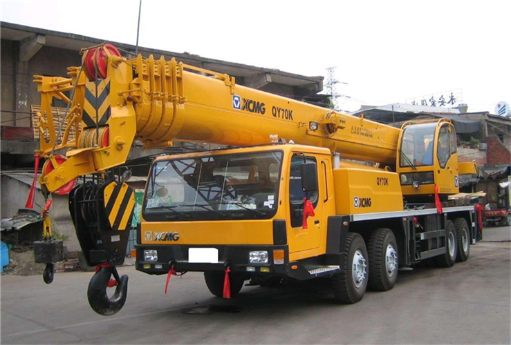 青阳县吊车出租选择重点